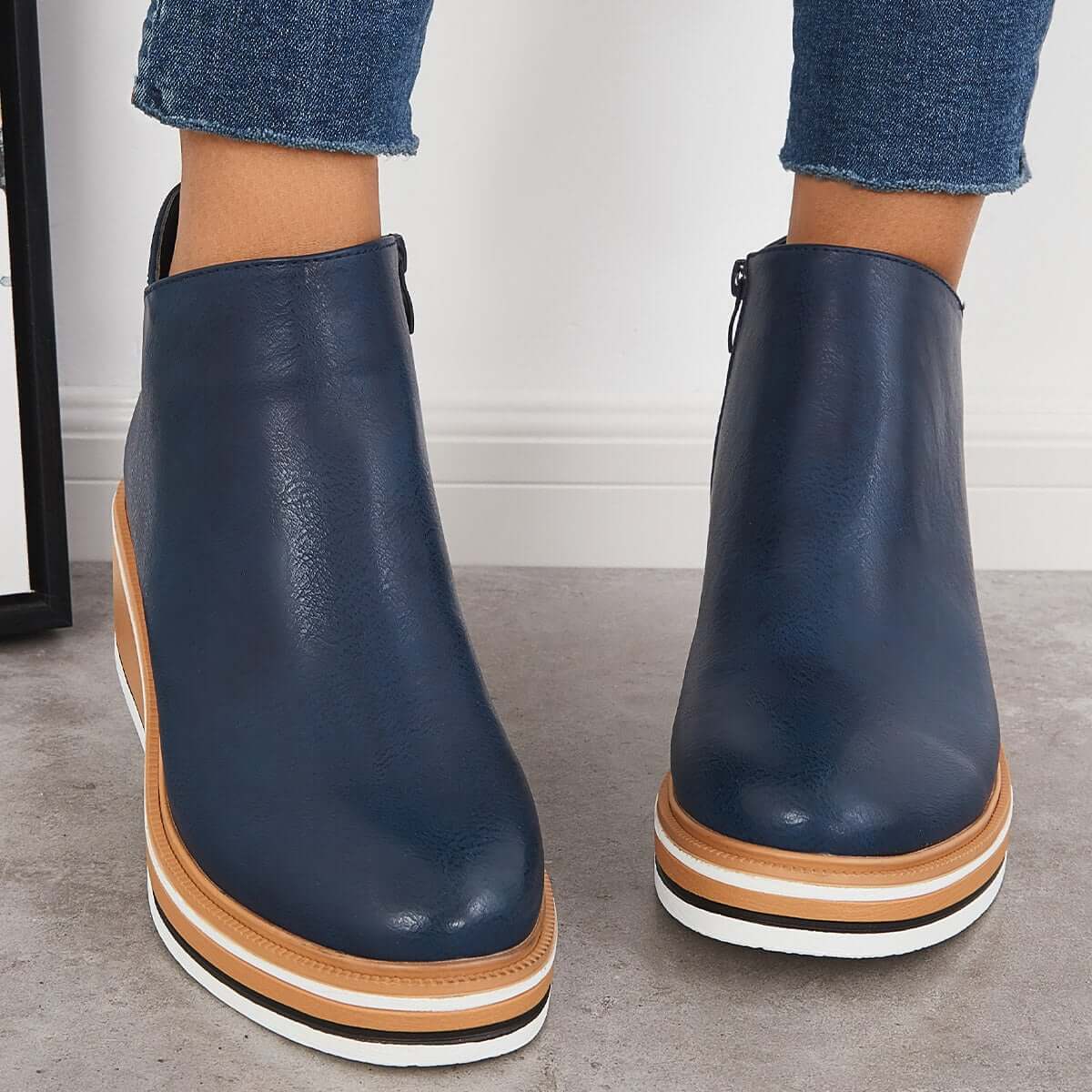 DMT | Stilvolle Stiefeletten mit Zipper und Plateau