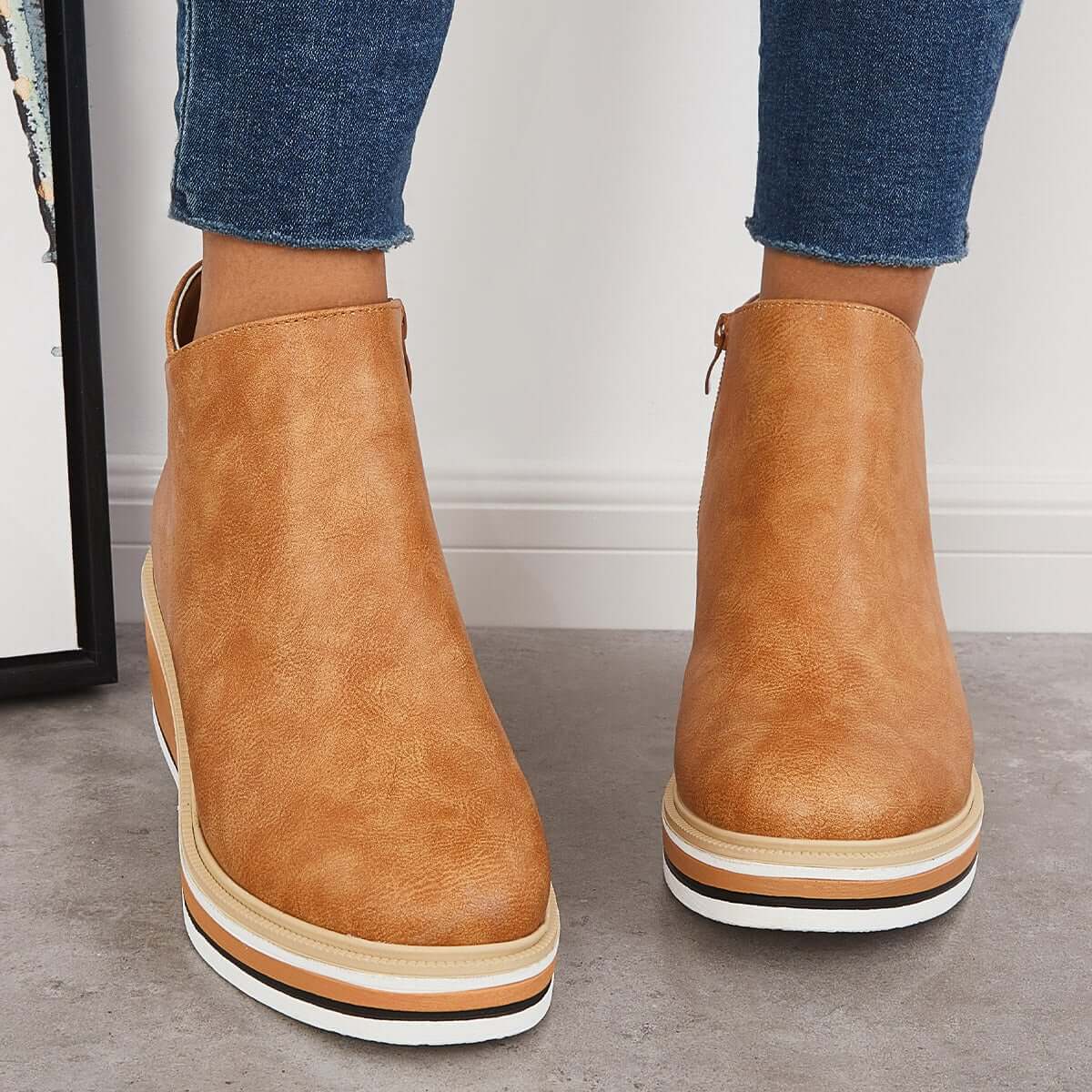 DMT | Stilvolle Stiefeletten mit Zipper und Plateau