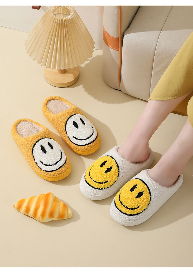 DMT | Großes Smiley-Muster Pelzpantoffel