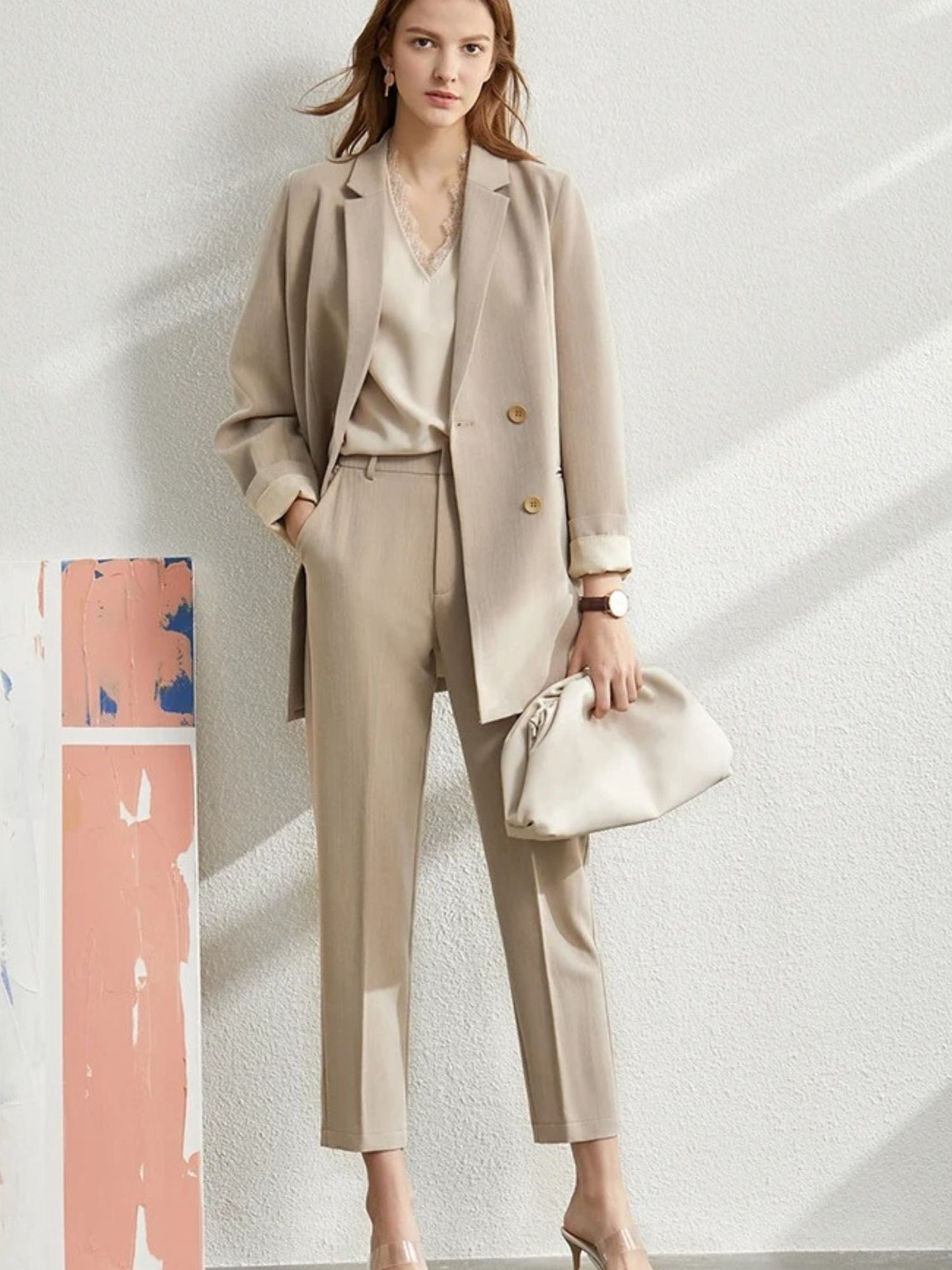 Vielseitiges Blazer- und Knöchellanges Hosen-Set