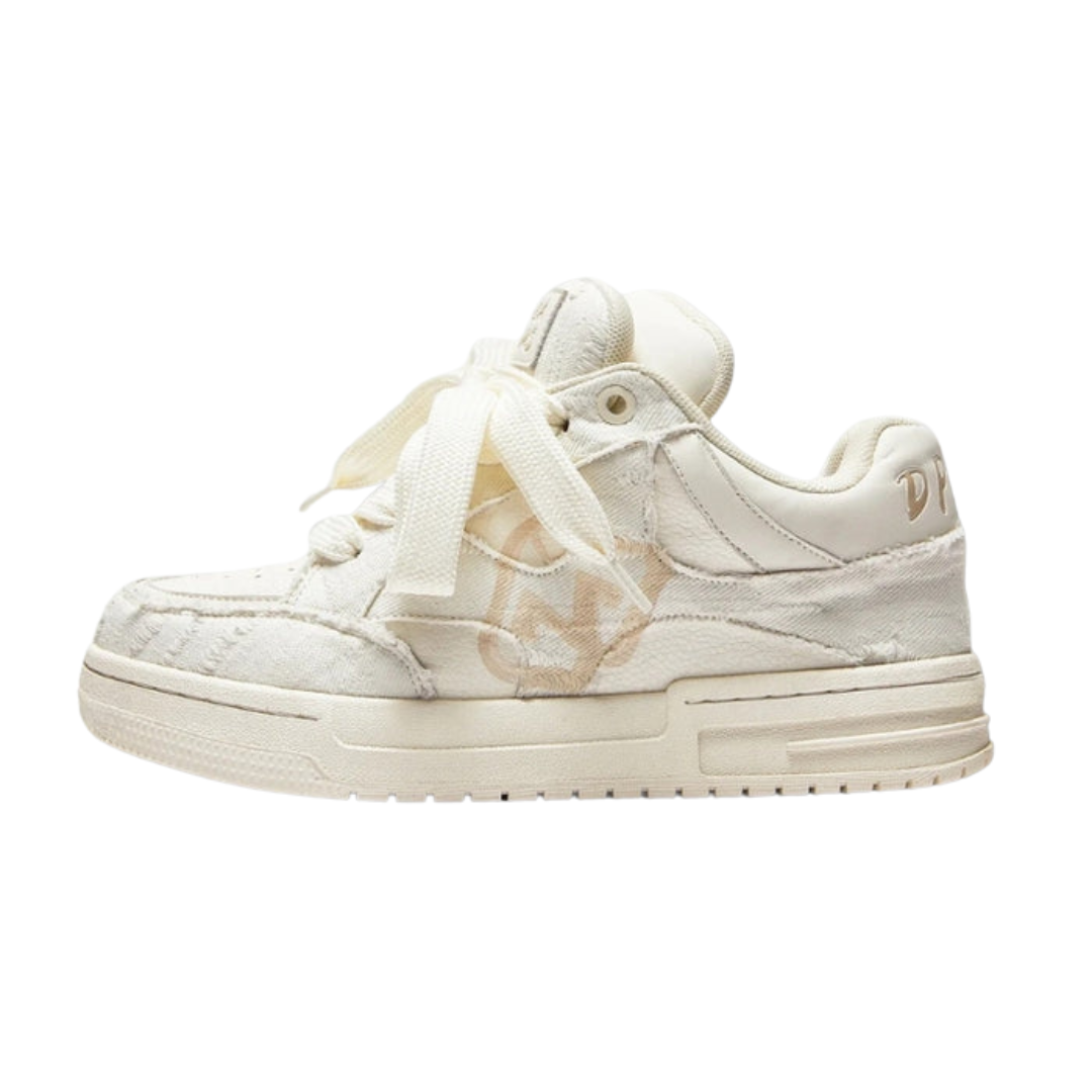 DMT | Sneakers - Casual - Retro Kreuz Graffiti