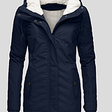 Deutsche Mode Trends | Kapuze | Reißverschluss | Winterjacke | Damenjacke