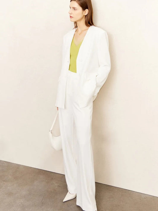 Minimalistisches V-Ausschnitt-Blazer- und Weitbein-Hosen-Set