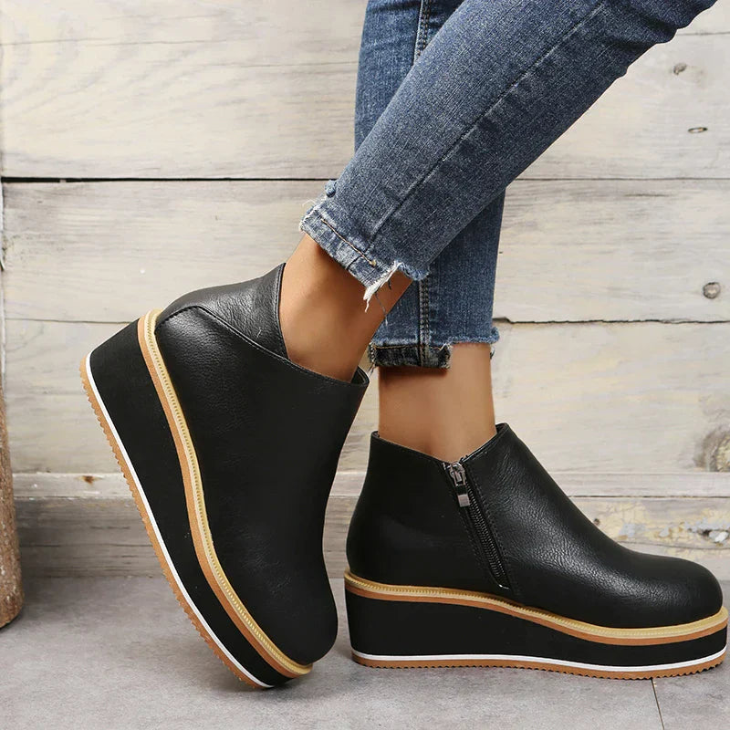DMT | Stilvolle Stiefeletten mit Zipper und Plateau