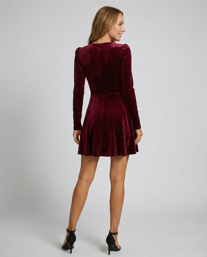 Elegantes Rotes Samtkleid Damen